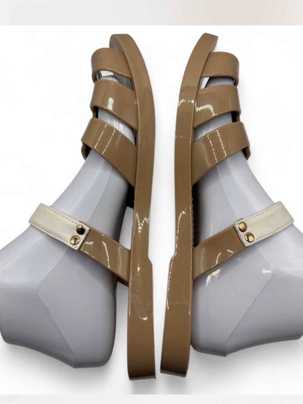 Tuckernuck Riley Jelly Sandals - Picture 5 of 7